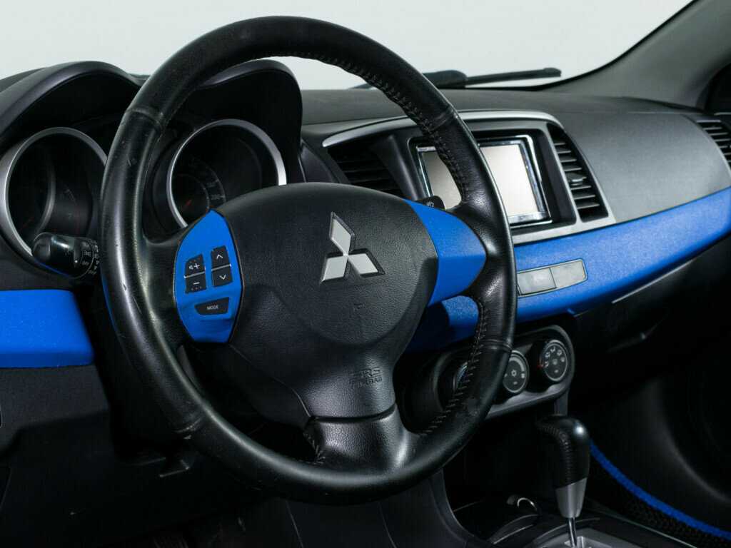 Mitsubishi Lancer с пробегом — 2014 год. Фото: #9