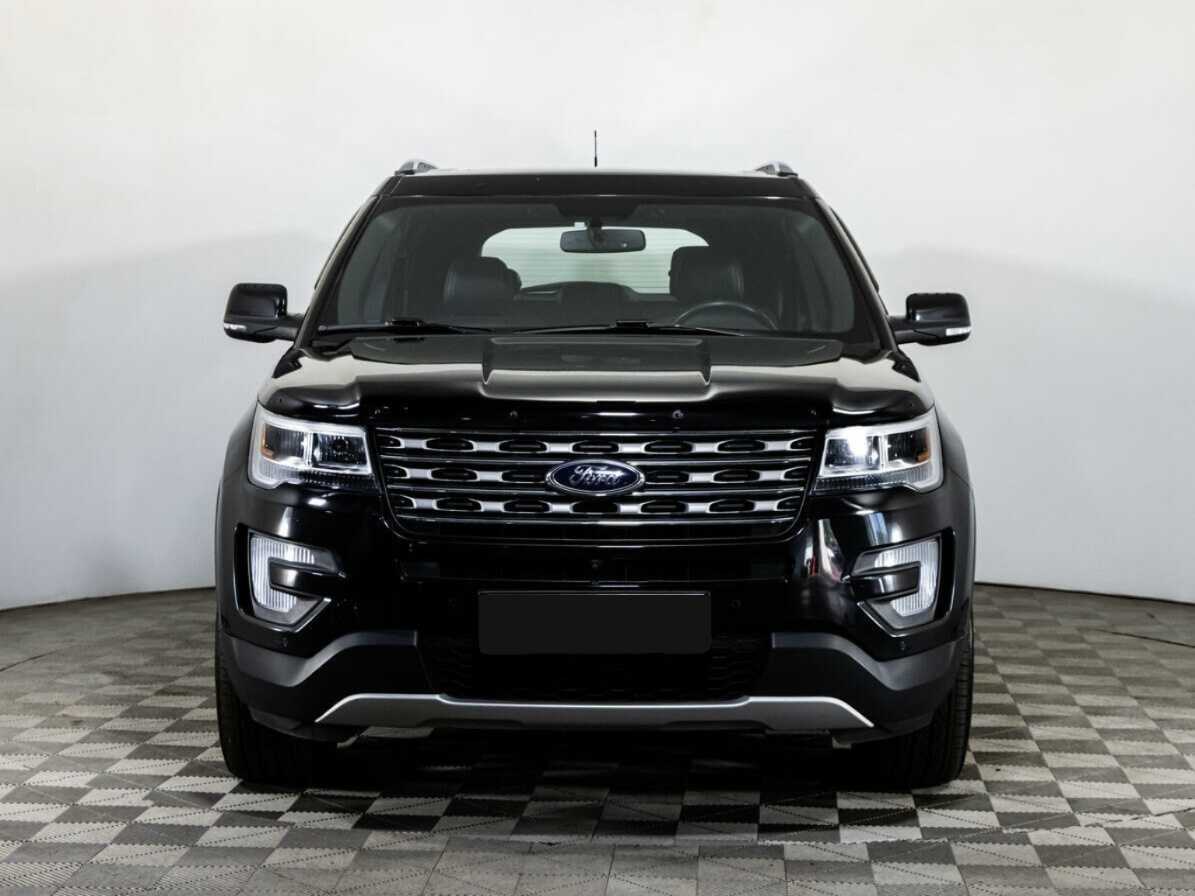 Ford Explorer с пробегом — 2016 год. Фото: #6