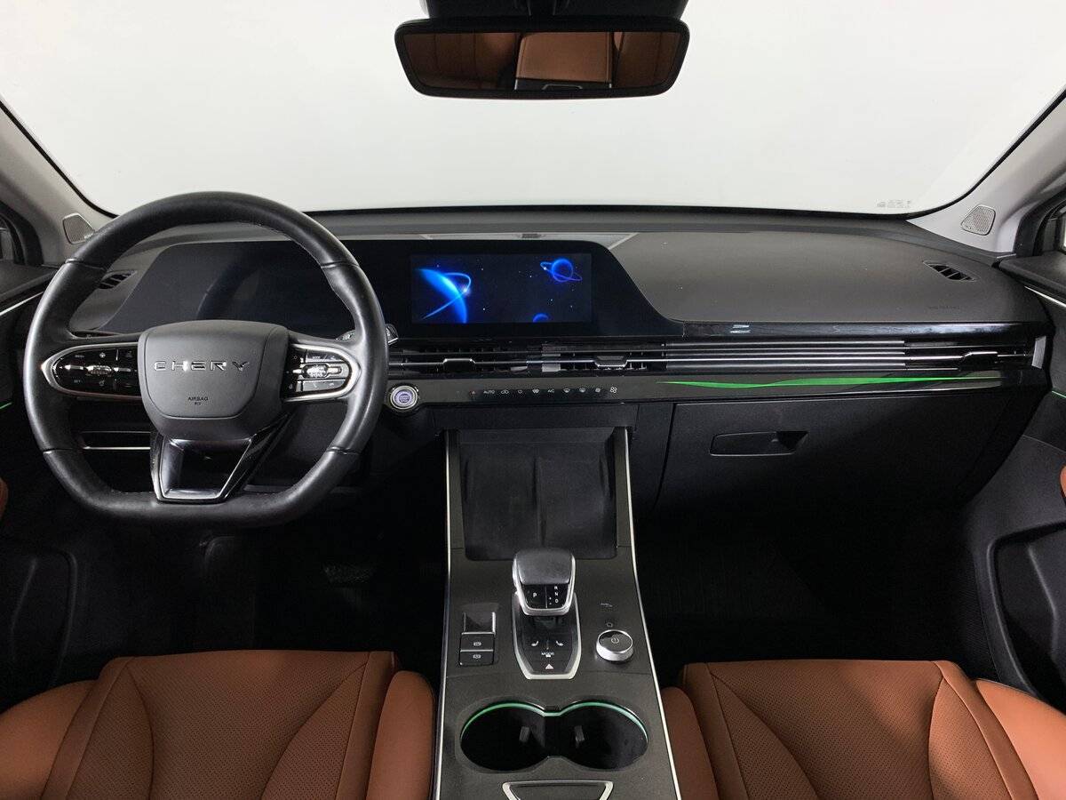 OMODA C5 с пробегом — 2023 год. Фото: #11