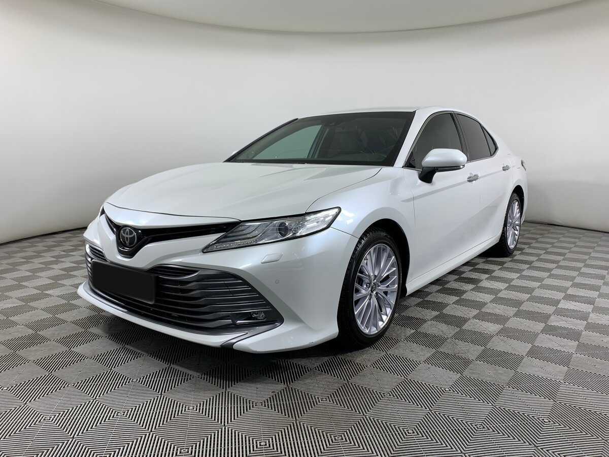 Toyota Camry с пробегом — 2020 год. Фото: #0