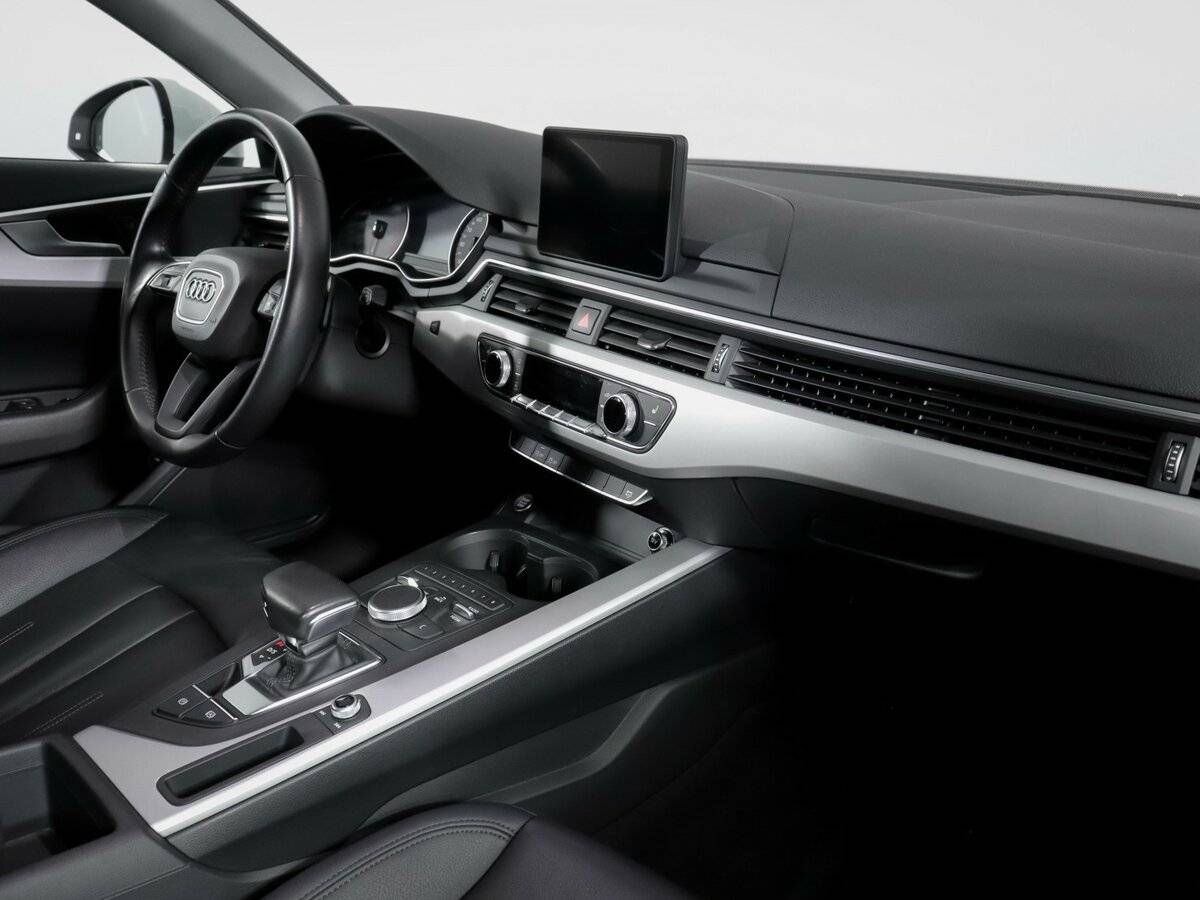 Audi A4 с пробегом — 2019 год. Фото: #8