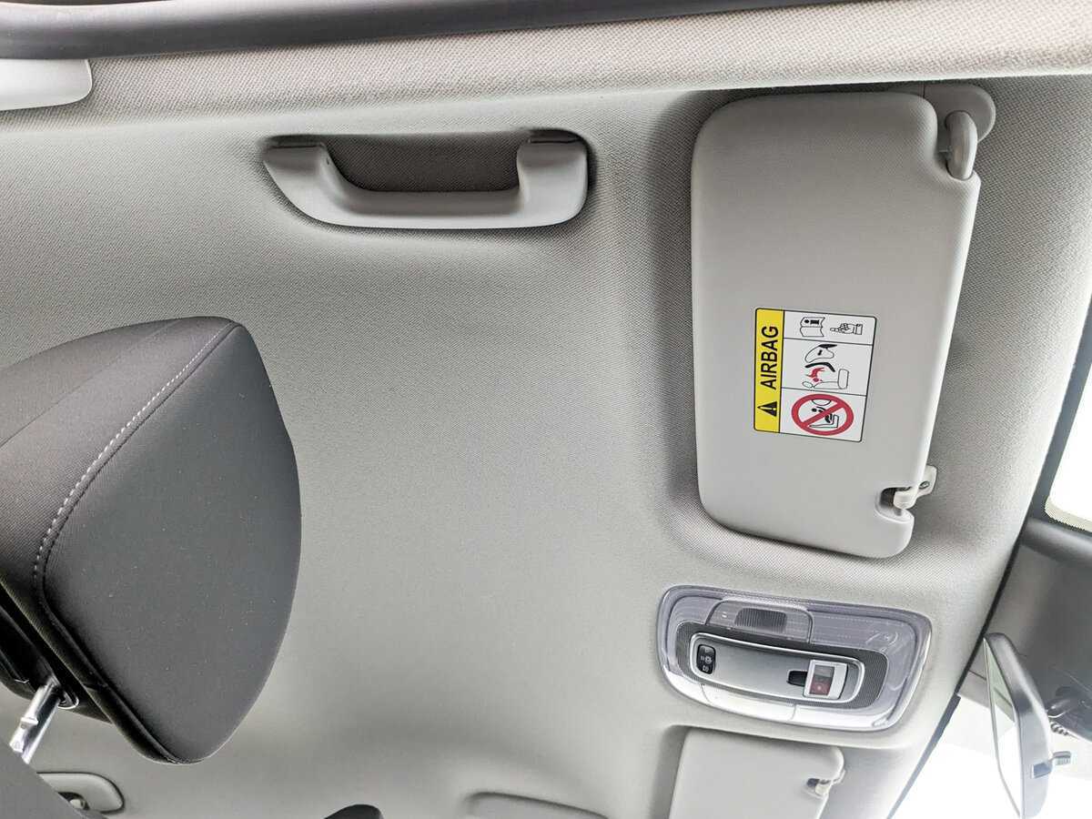 Hyundai Elantra с пробегом — 2021 год. Фото: #15