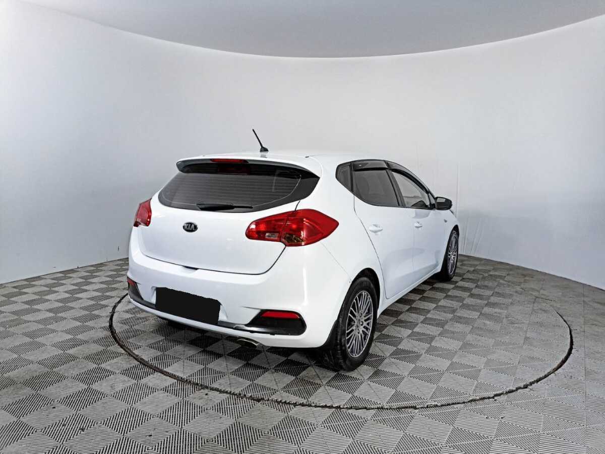Kia Ceed с пробегом — 2014 год. Фото: #4