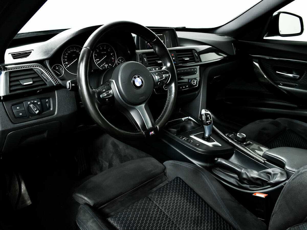 BMW 3 серии с пробегом — 2016 год. Фото: #12