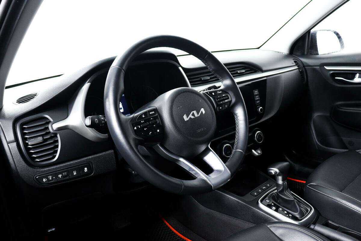 Kia Rio с пробегом — 2021 год. Фото: #11