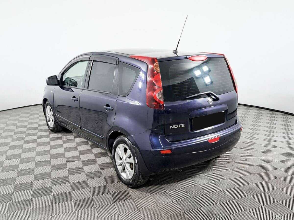 Nissan Note с пробегом — 2012 год. Фото: #6