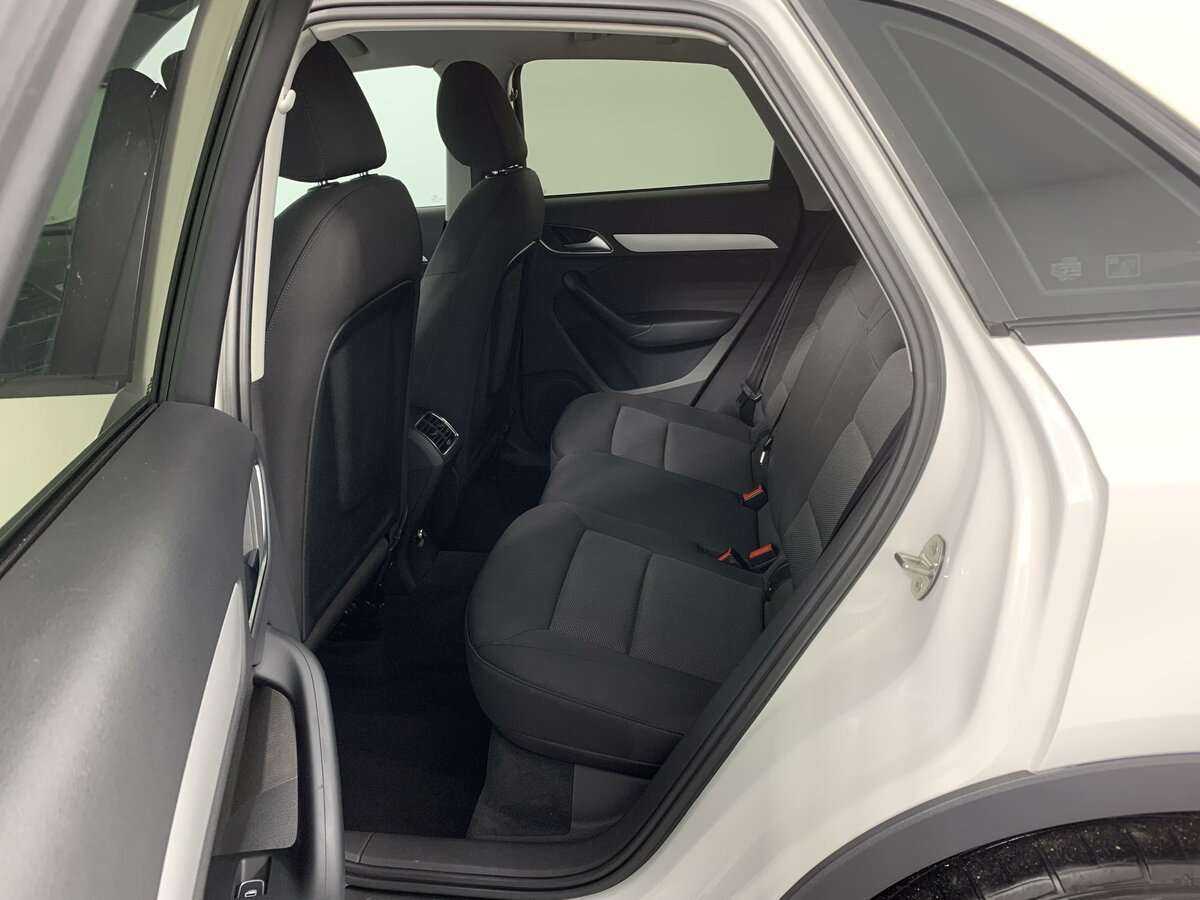 Audi Q3 с пробегом — 2015 год. Фото: #9