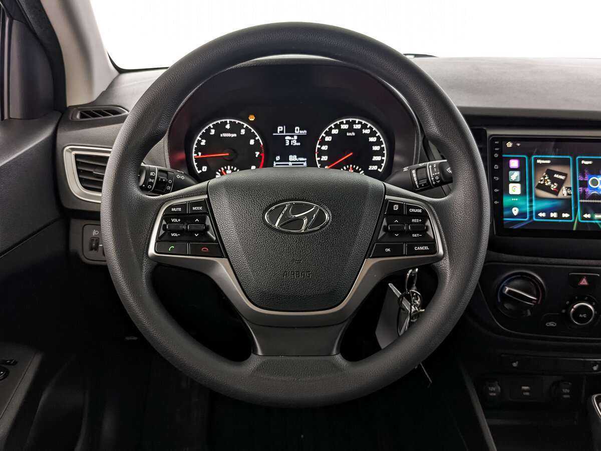Hyundai Solaris с пробегом — 2021 год. Фото: #21