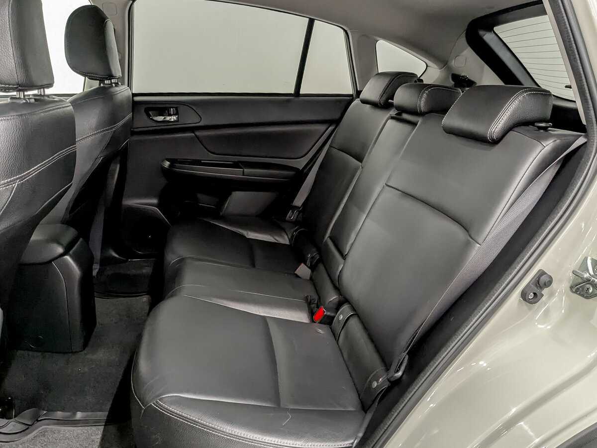 Subaru XV с пробегом — 2013 год. Фото: #11