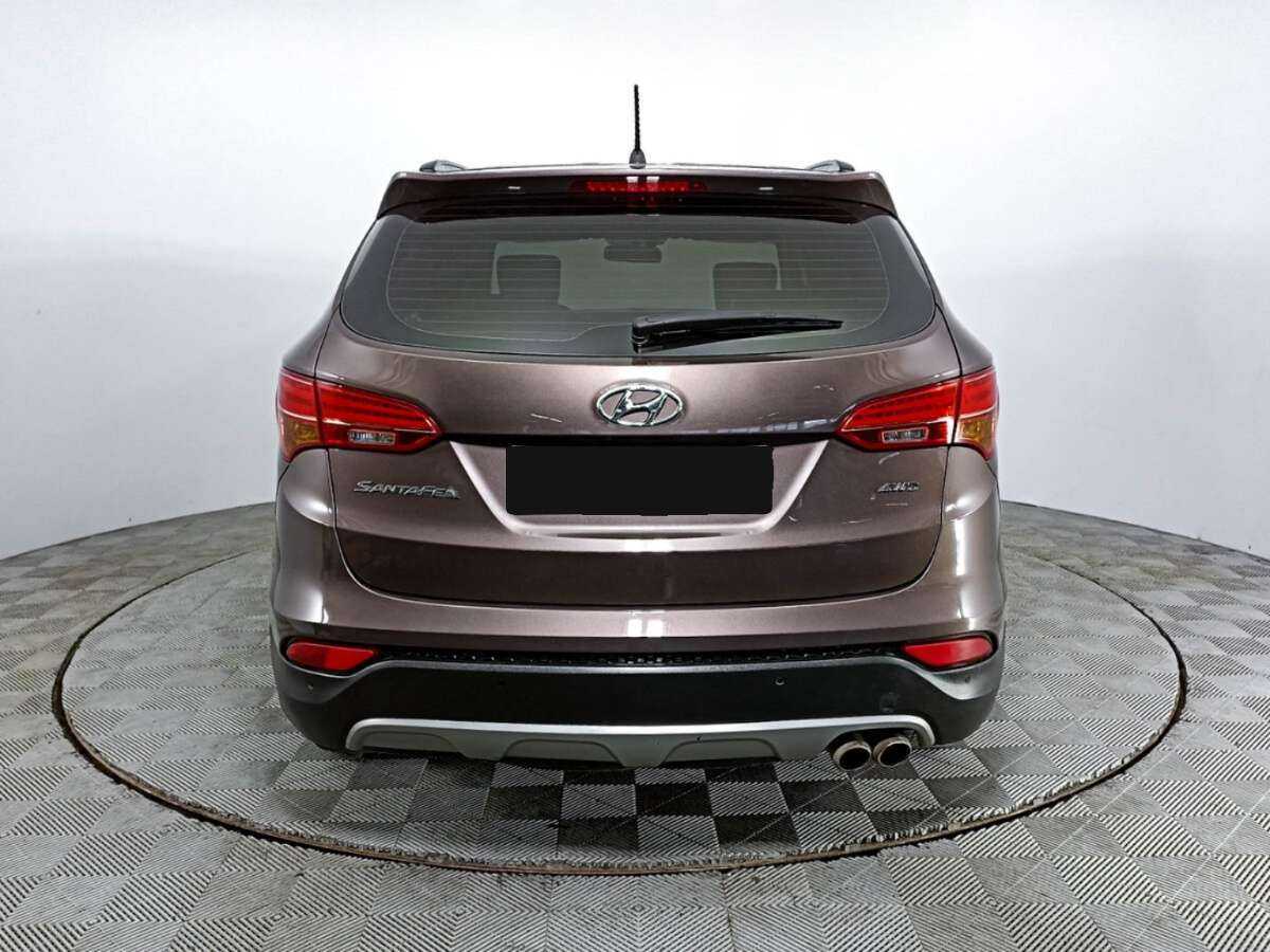 Hyundai Santa Fe с пробегом — 2013 год. Фото: #5