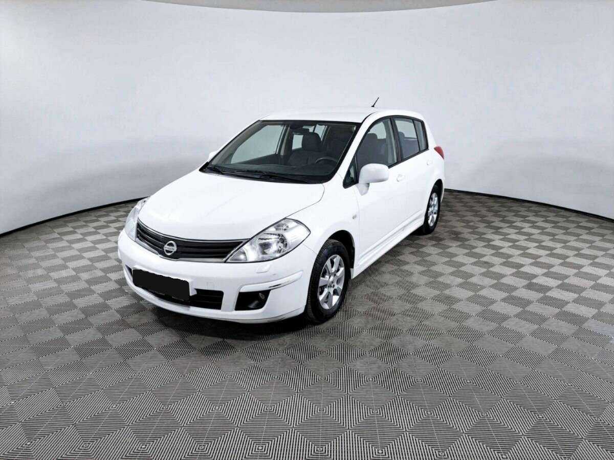Nissan Tiida с пробегом — 2012 год. Посмотреть фото