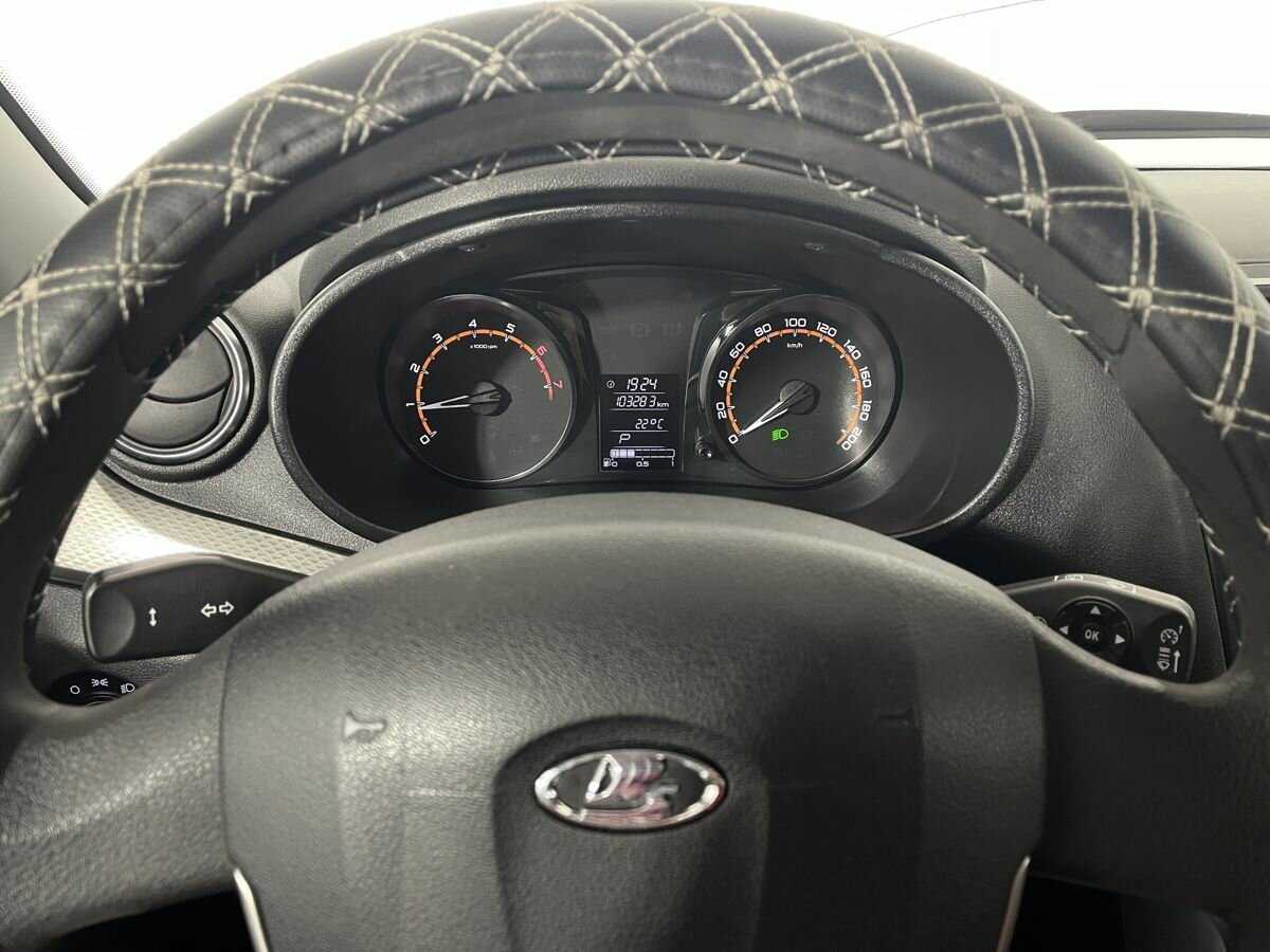 Lada (ВАЗ) Granta с пробегом — 2019 год. Фото: #10