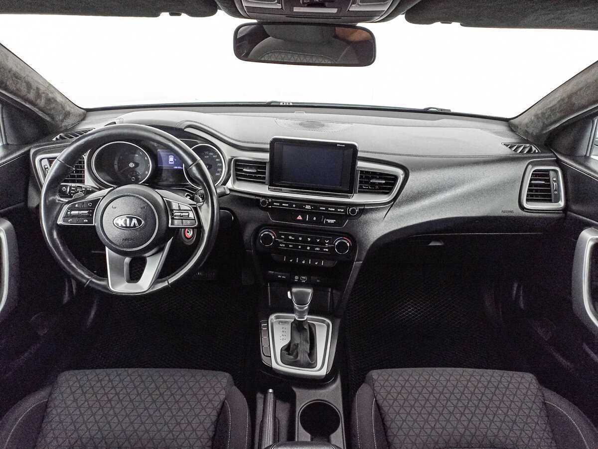 Kia Ceed с пробегом — 2018 год. Фото: #11