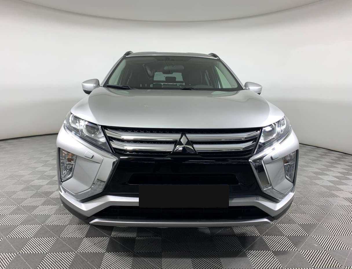 Mitsubishi Eclipse Cross с пробегом — 2018 год. Фото: #1