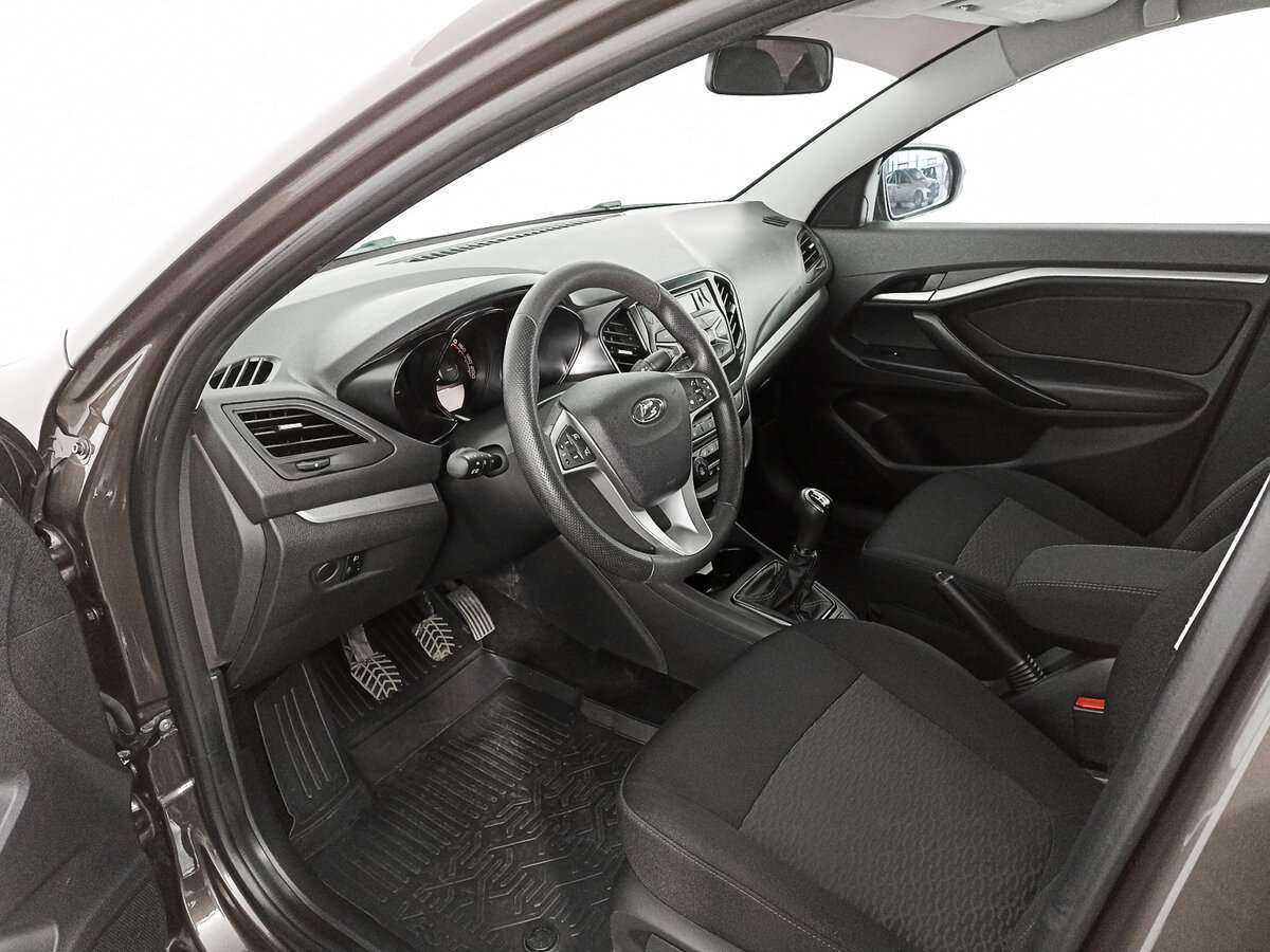 Lada (ВАЗ) Vesta с пробегом — 2021 год. Фото: #13