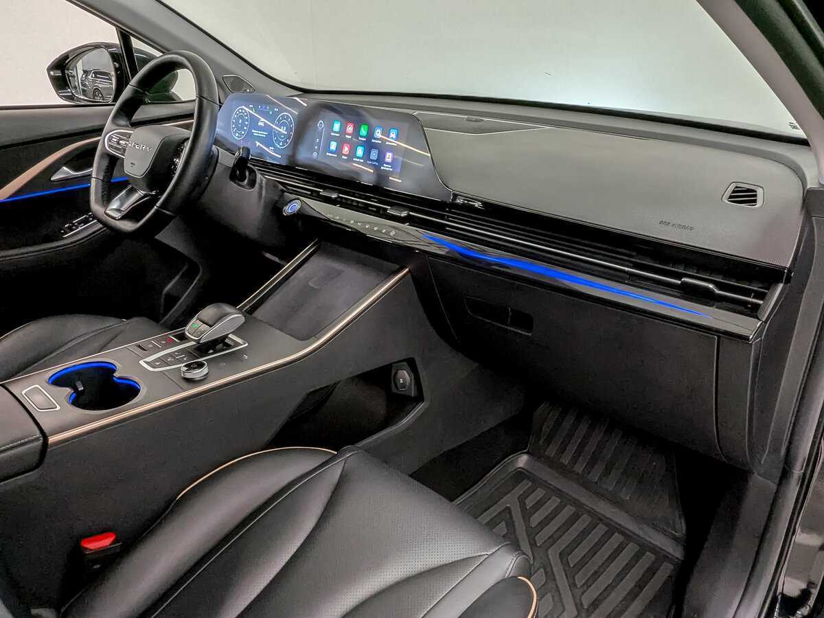 OMODA C5 с пробегом — 2023 год. Фото: #9