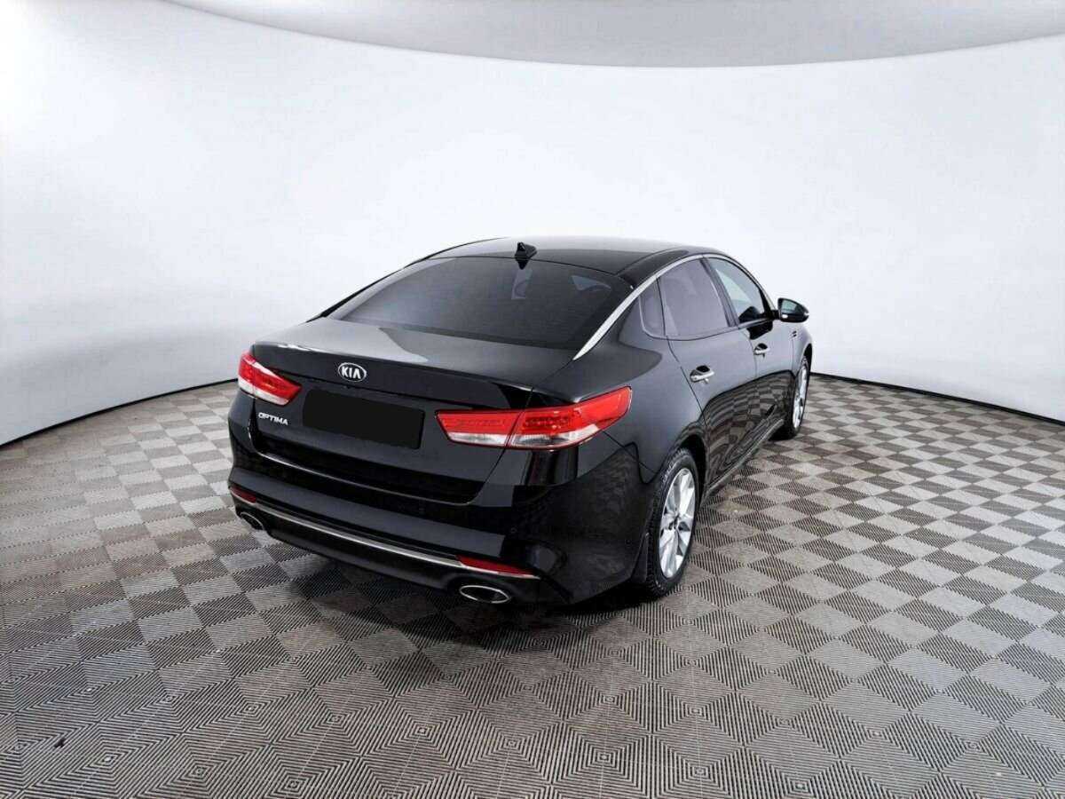 Kia Optima с пробегом — 2016 год. Фото: #4