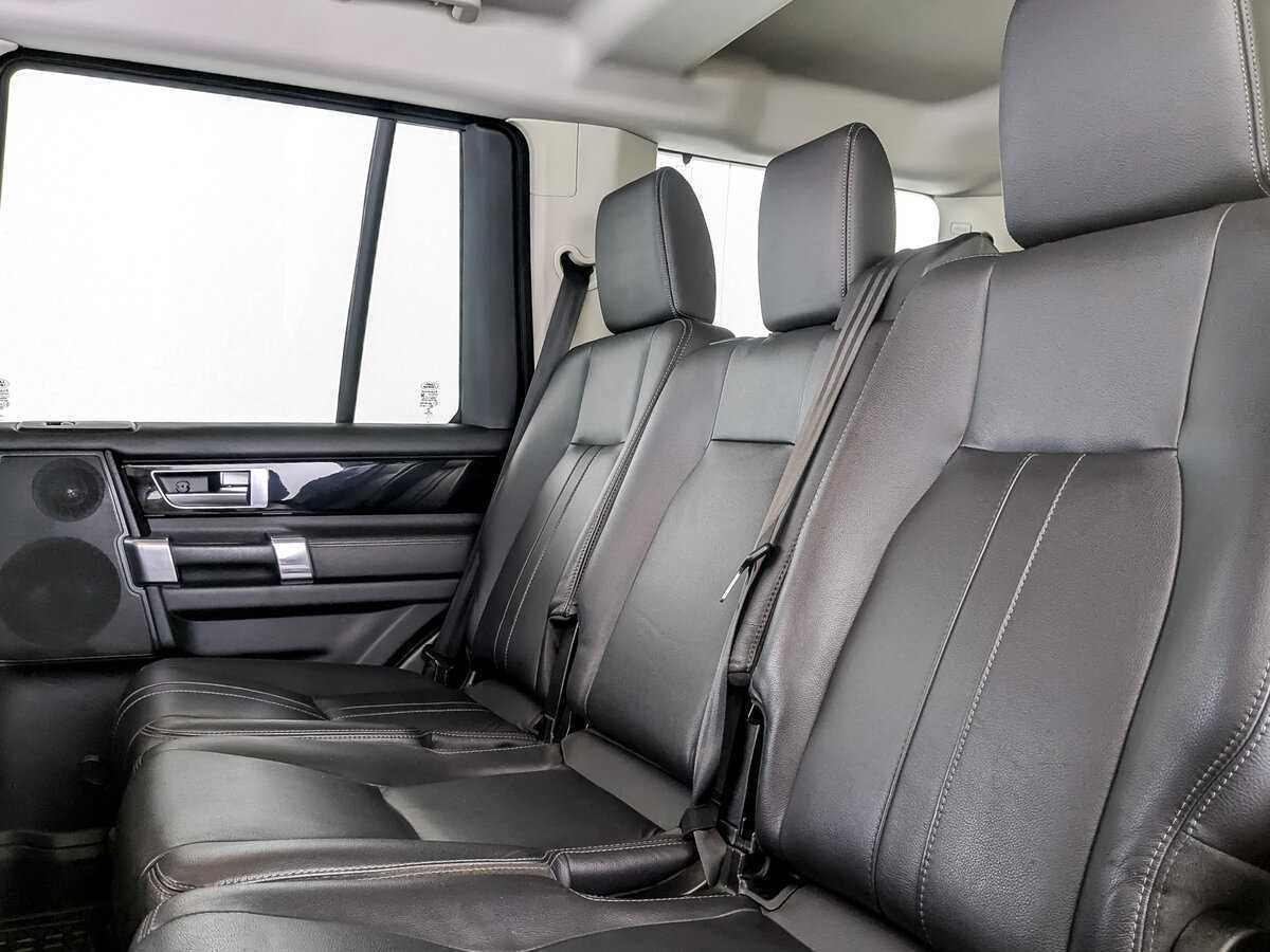 Land Rover Discovery с пробегом — 2014 год. Фото: #9
