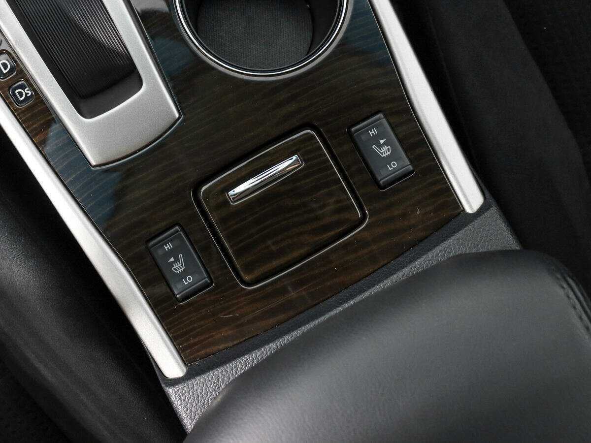 Nissan Teana с пробегом — 2014 год. Фото: #10