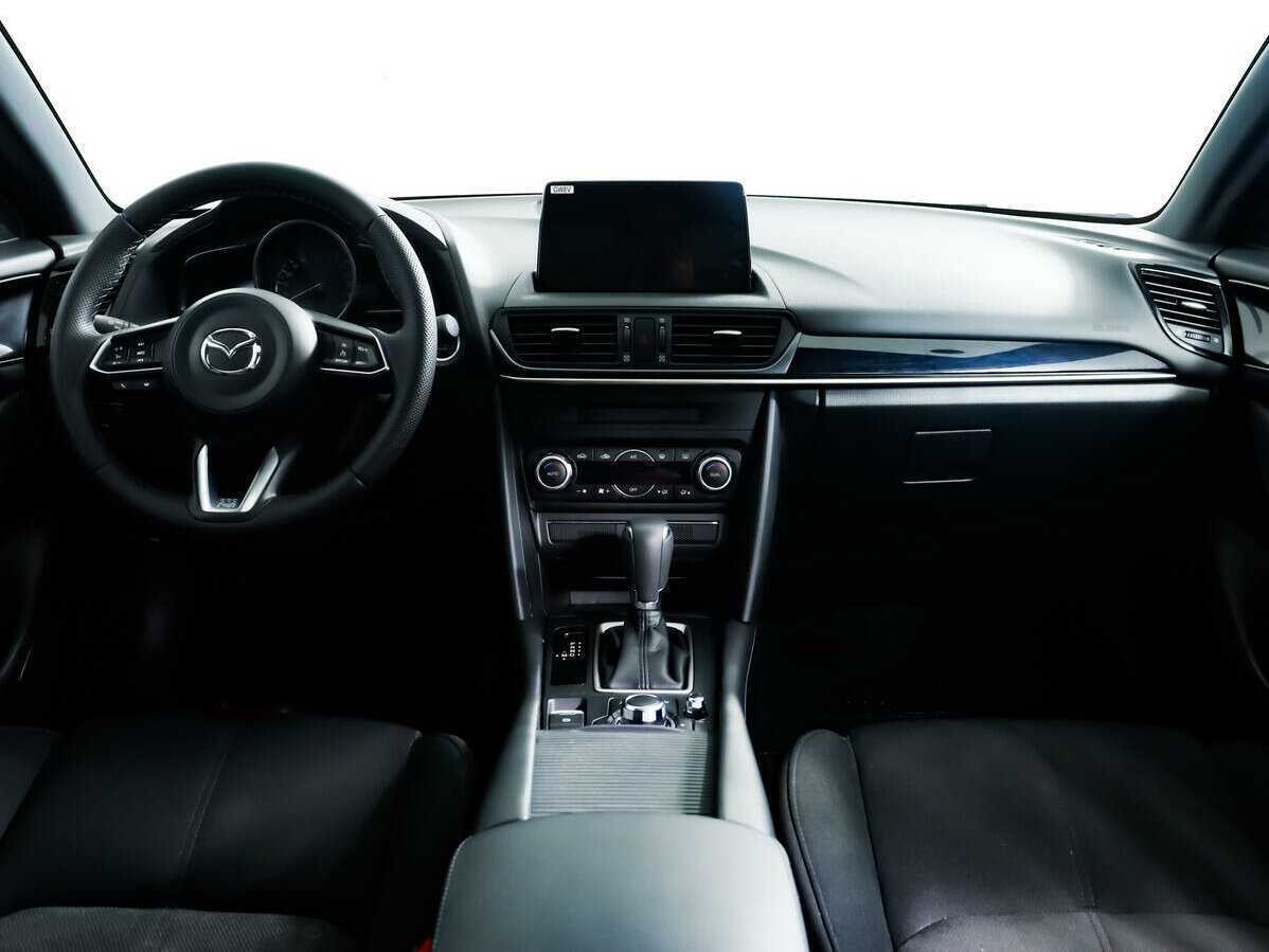 Mazda CX-4 с пробегом — 2022 год. Фото: #10