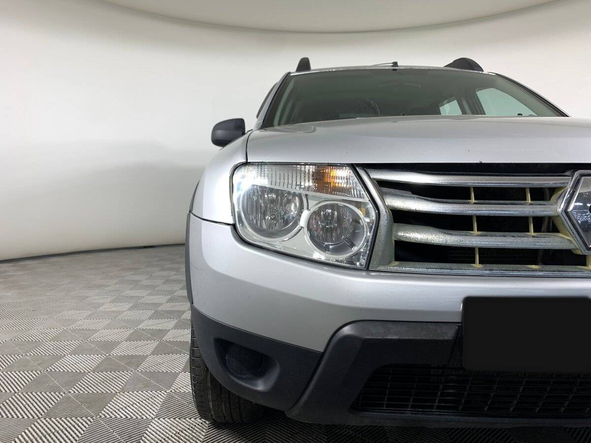 Renault Duster с пробегом — 2013 год. Фото: #8