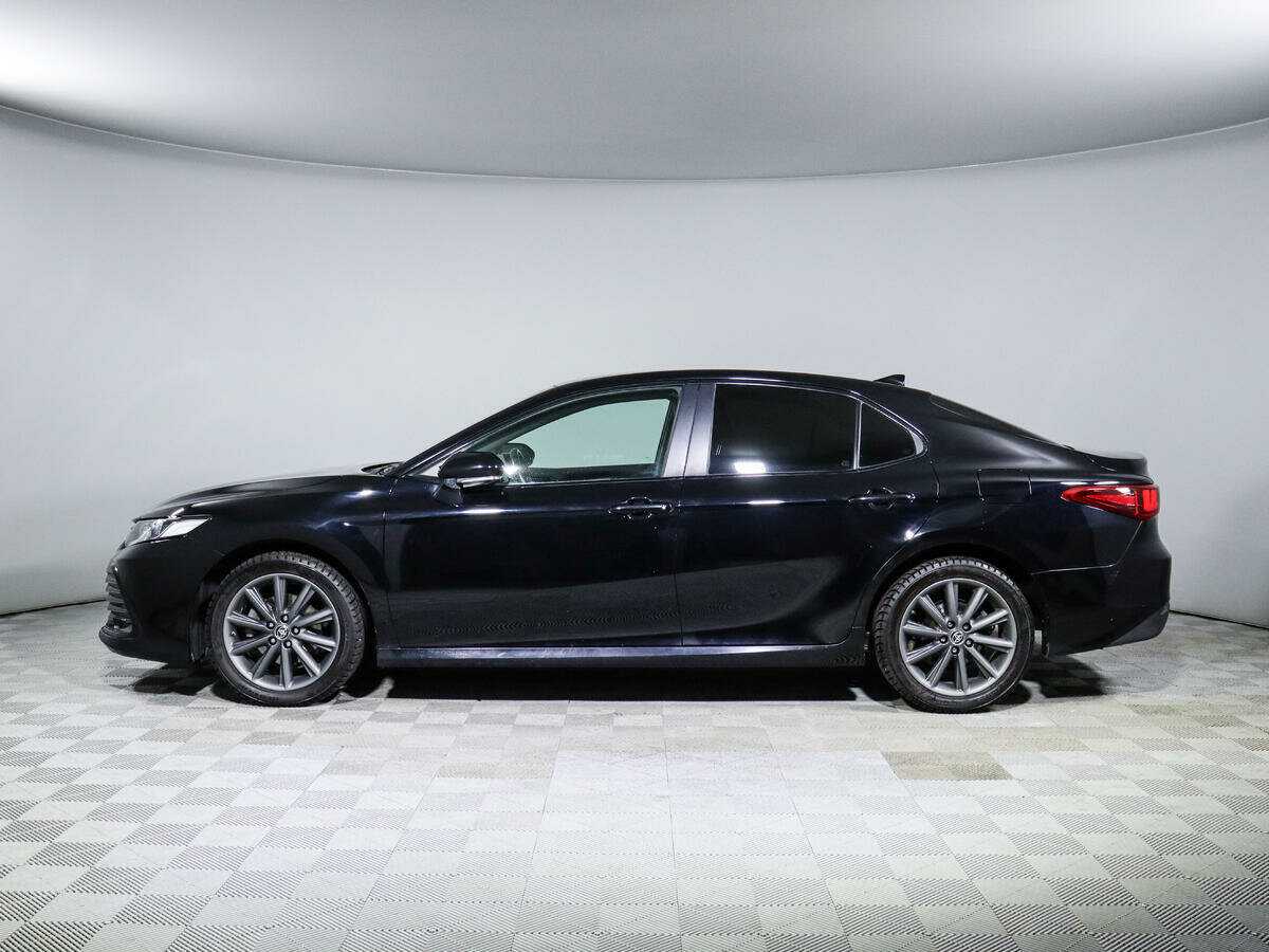 Toyota Camry с пробегом — 2021 год. Фото: #7