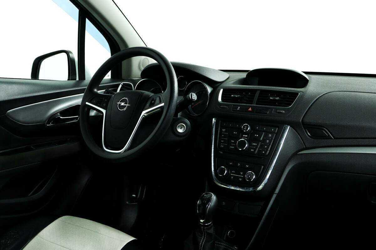 Opel Mokka с пробегом — 2014 год. Фото: #8