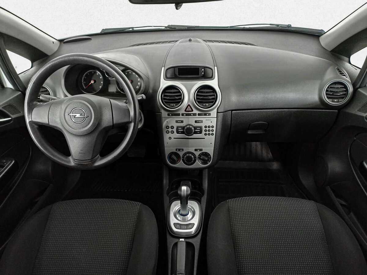 Opel Corsa с пробегом — 2013 год. Фото: #13