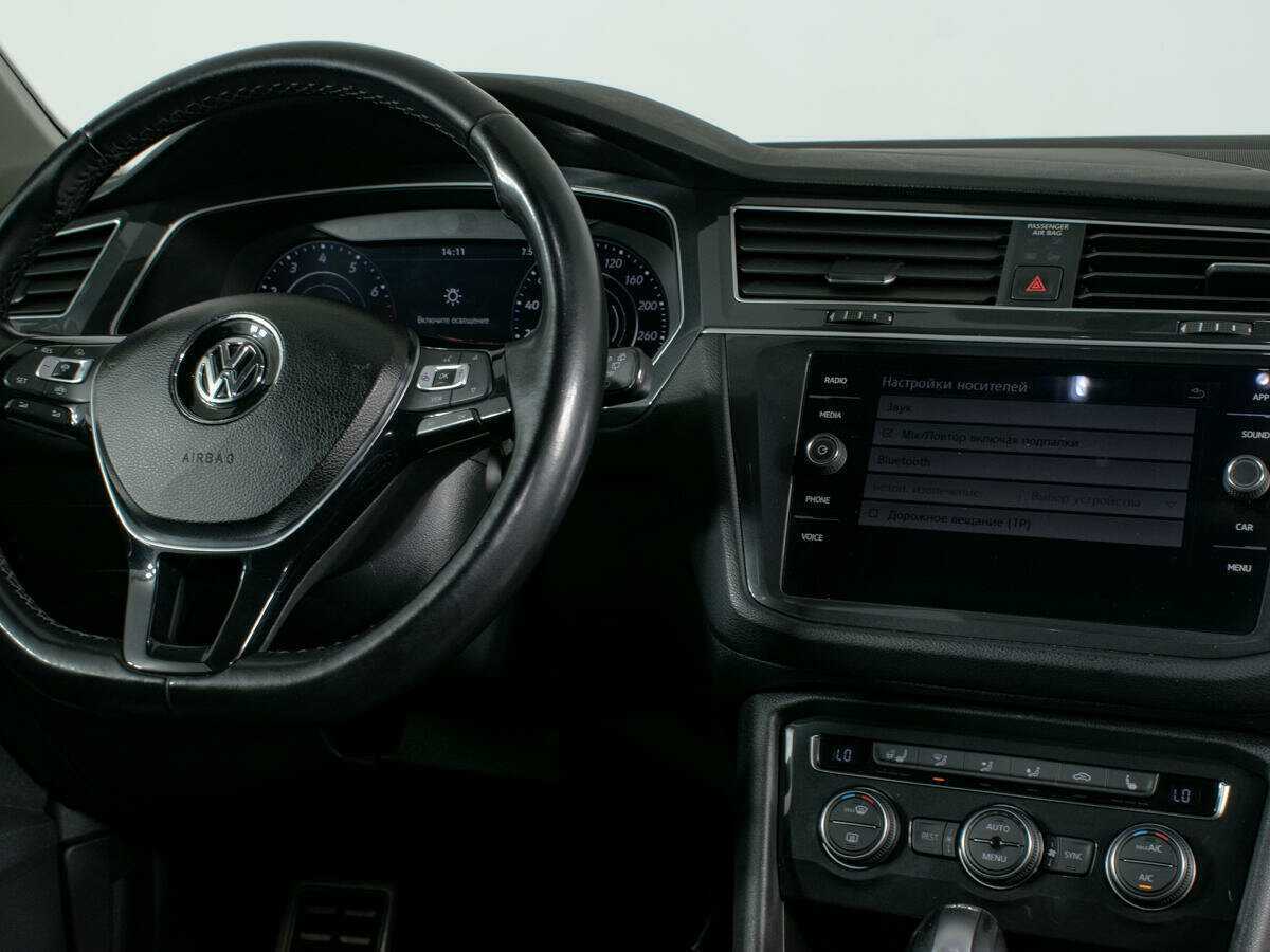 Volkswagen Tiguan с пробегом — 2018 год. Фото: #11
