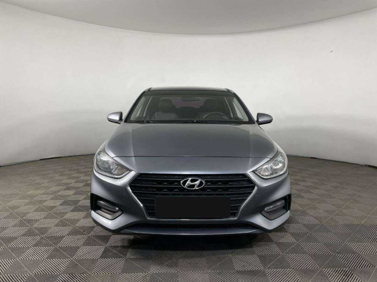 Hyundai Solaris с пробегом — 2017 год. Фото: #1