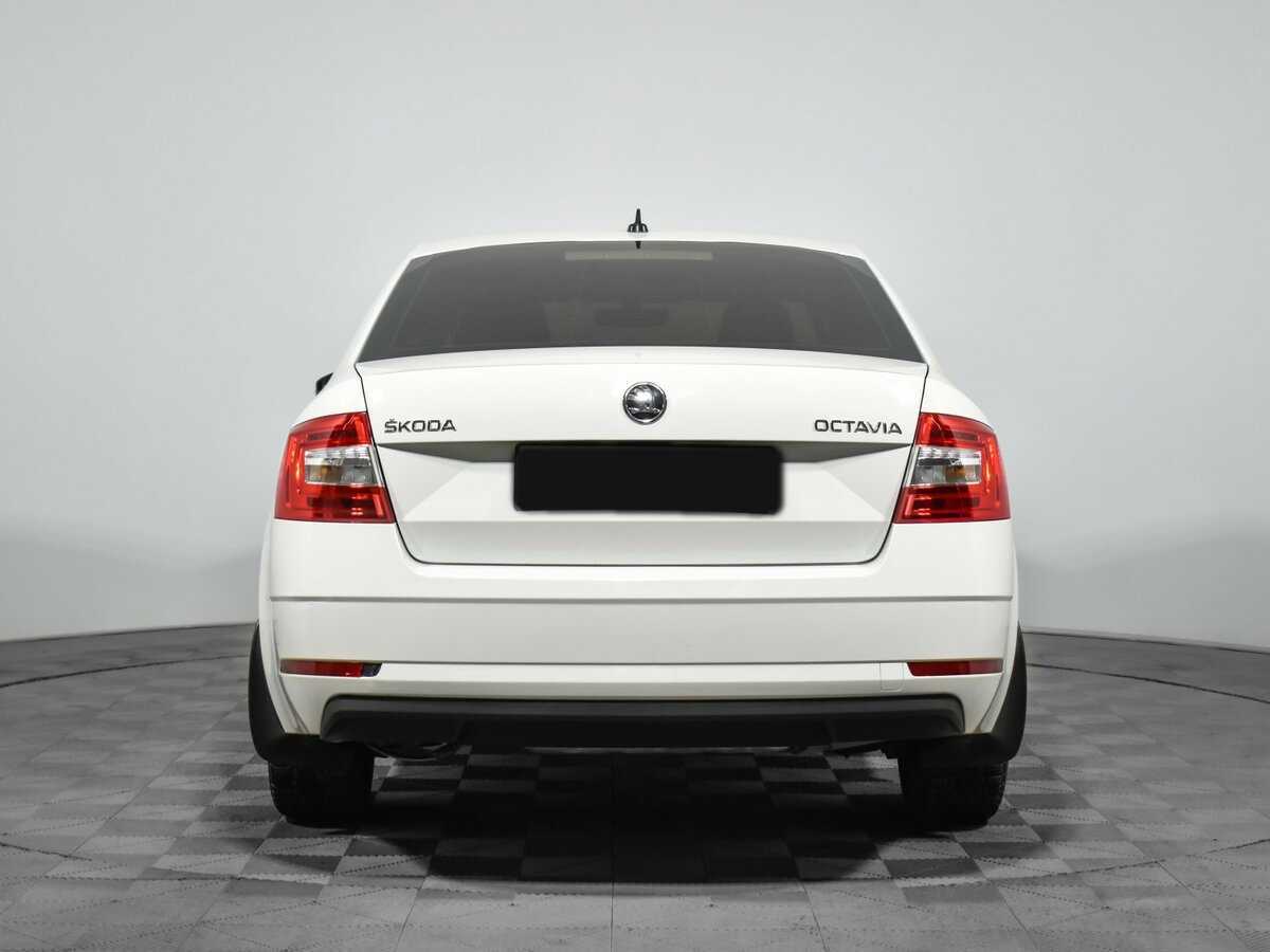 Skoda Octavia с пробегом — 2018 год. Фото: #4