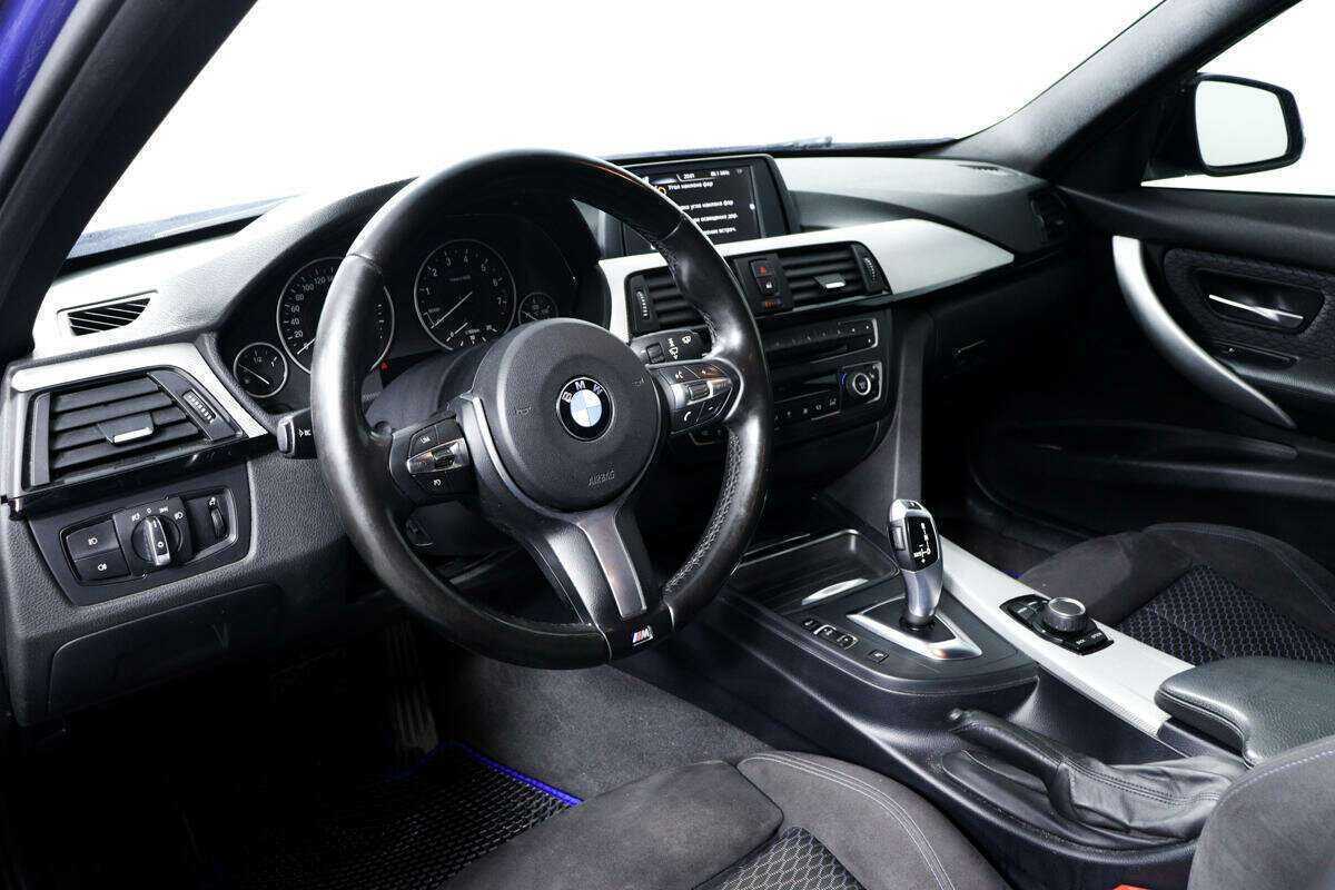 BMW 3 серии с пробегом — 2015 год. Фото: #12