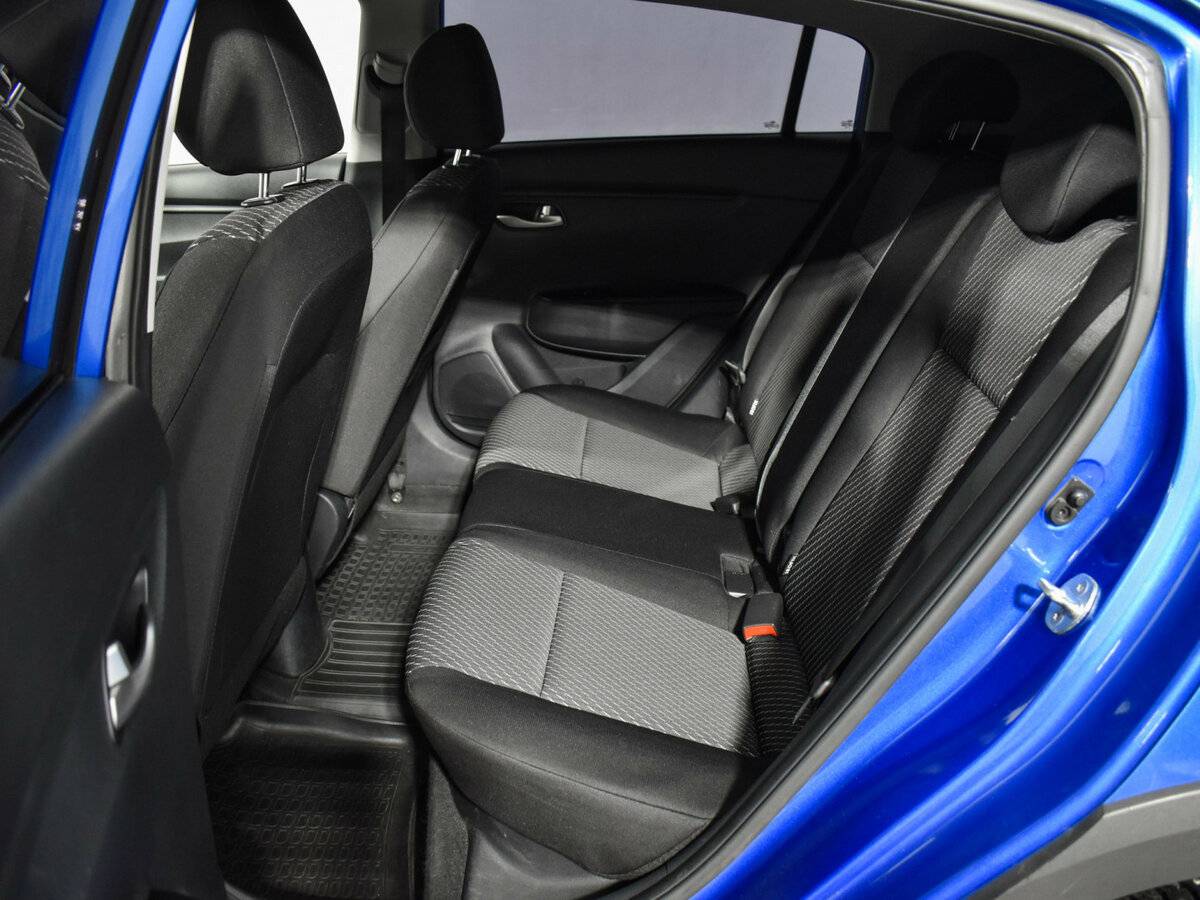 Kia Rio с пробегом — 2019 год. Фото: #10