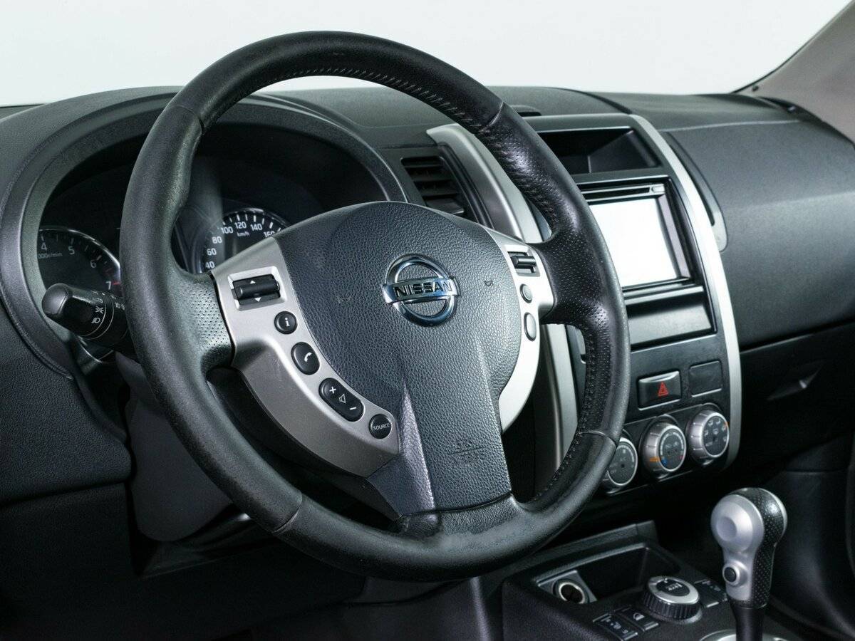 Nissan X-Trail с пробегом — 2014 год. Фото: #14
