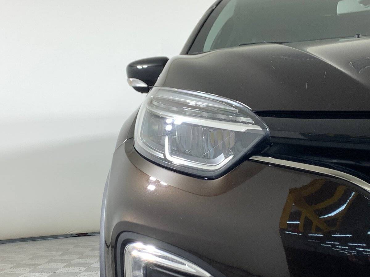 Renault Kaptur с пробегом — 2018 год. Фото: #9