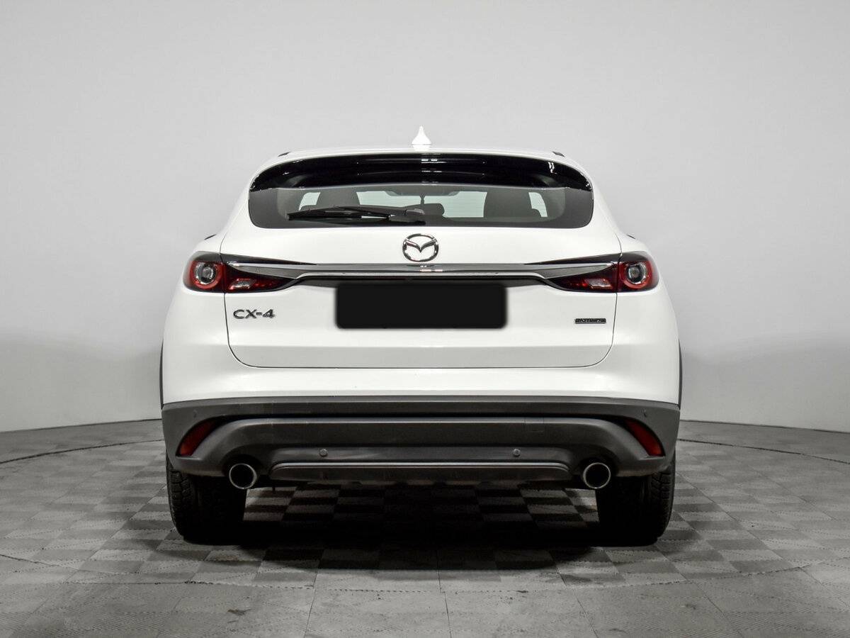Mazda CX-4 с пробегом — 2022 год. Фото: #5