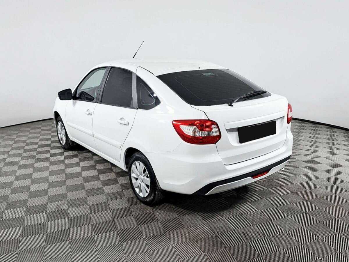 Lada (ВАЗ) Granta с пробегом — 2021 год. Фото: #6