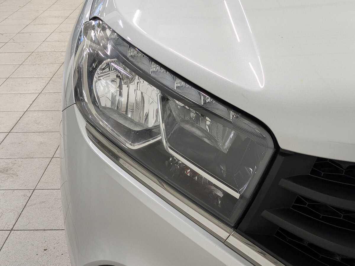 Lada (ВАЗ) XRAY с пробегом — 2019 год. Фото: #10