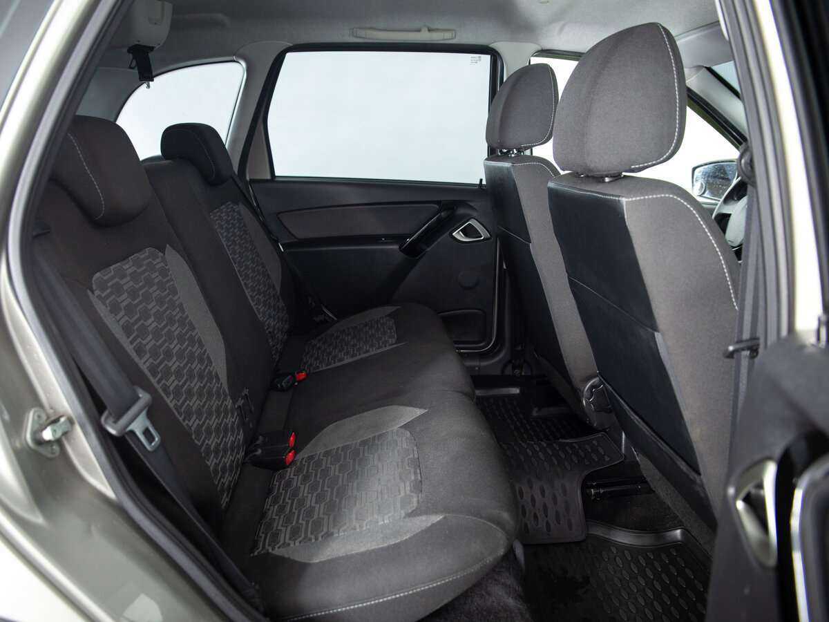 Lada (ВАЗ) Granta с пробегом — 2021 год. Фото: #6