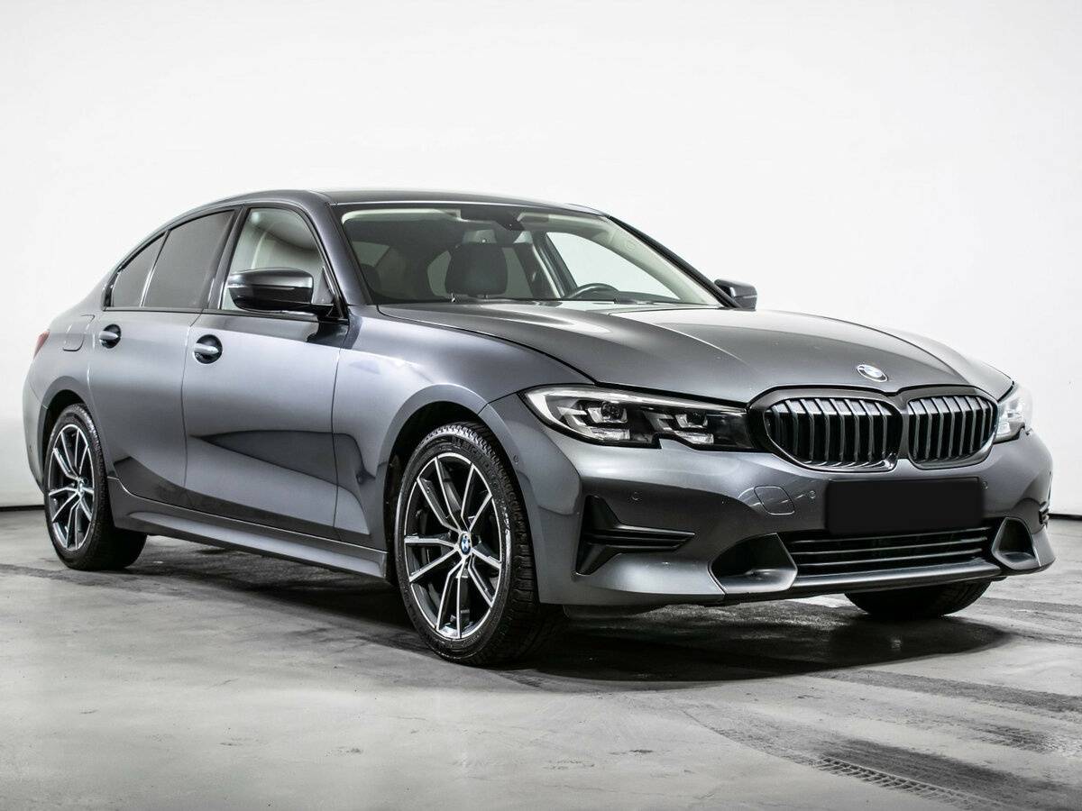 BMW 3 серии с пробегом — 2020 год. Фото: #2