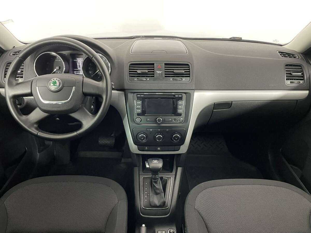 Skoda Yeti с пробегом — 2012 год. Фото: #6