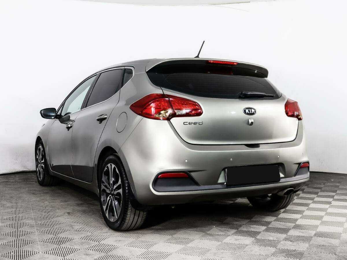 Kia Ceed с пробегом — 2014 год. Фото: #5