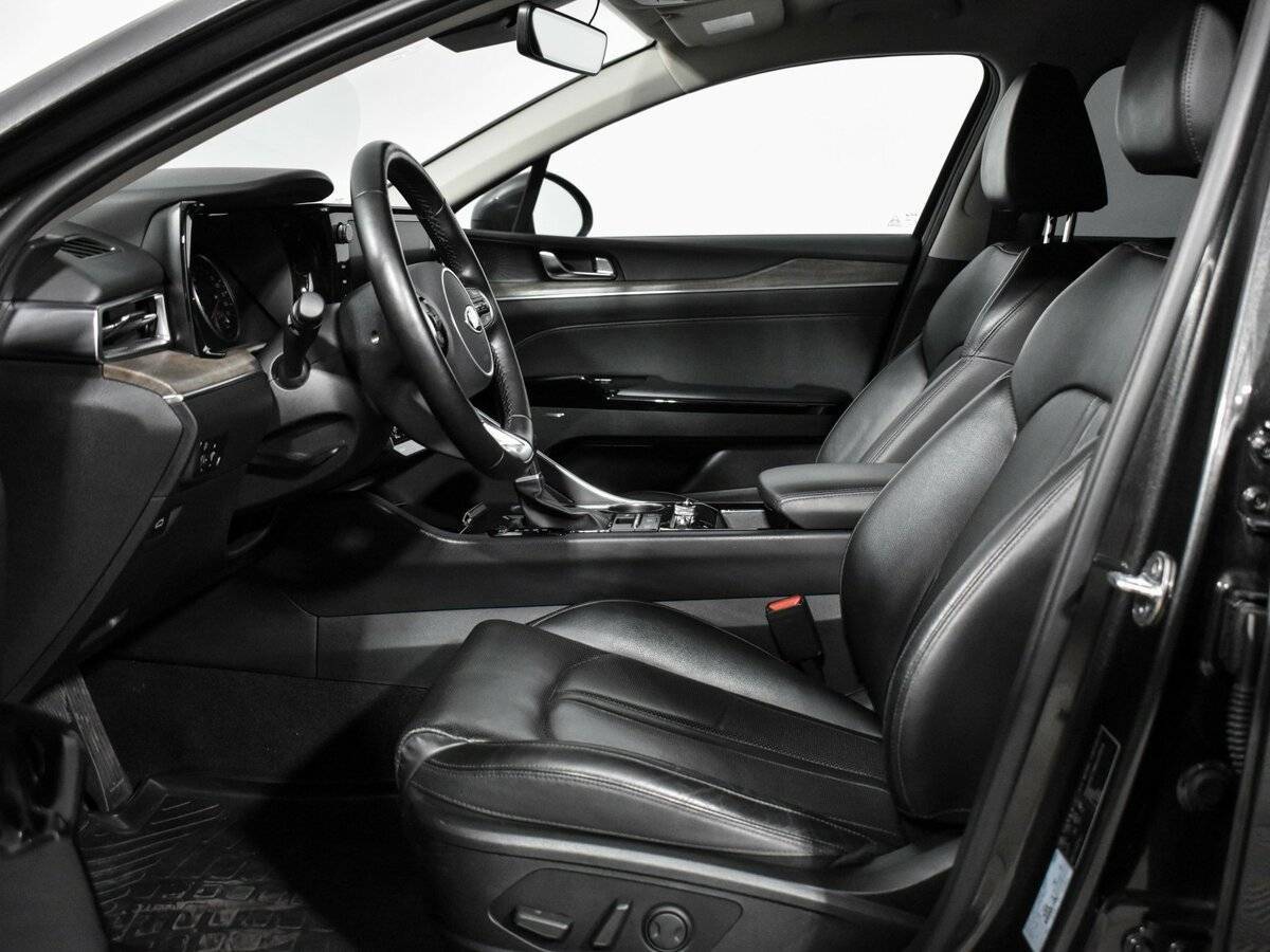 Kia K5 с пробегом — 2020 год. Фото: #8