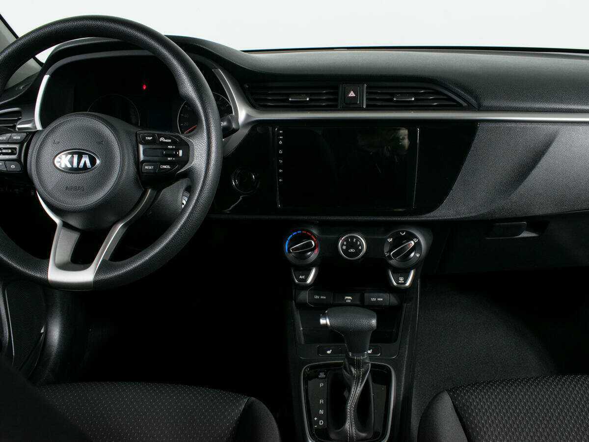 Kia Rio с пробегом — 2021 год. Фото: #7