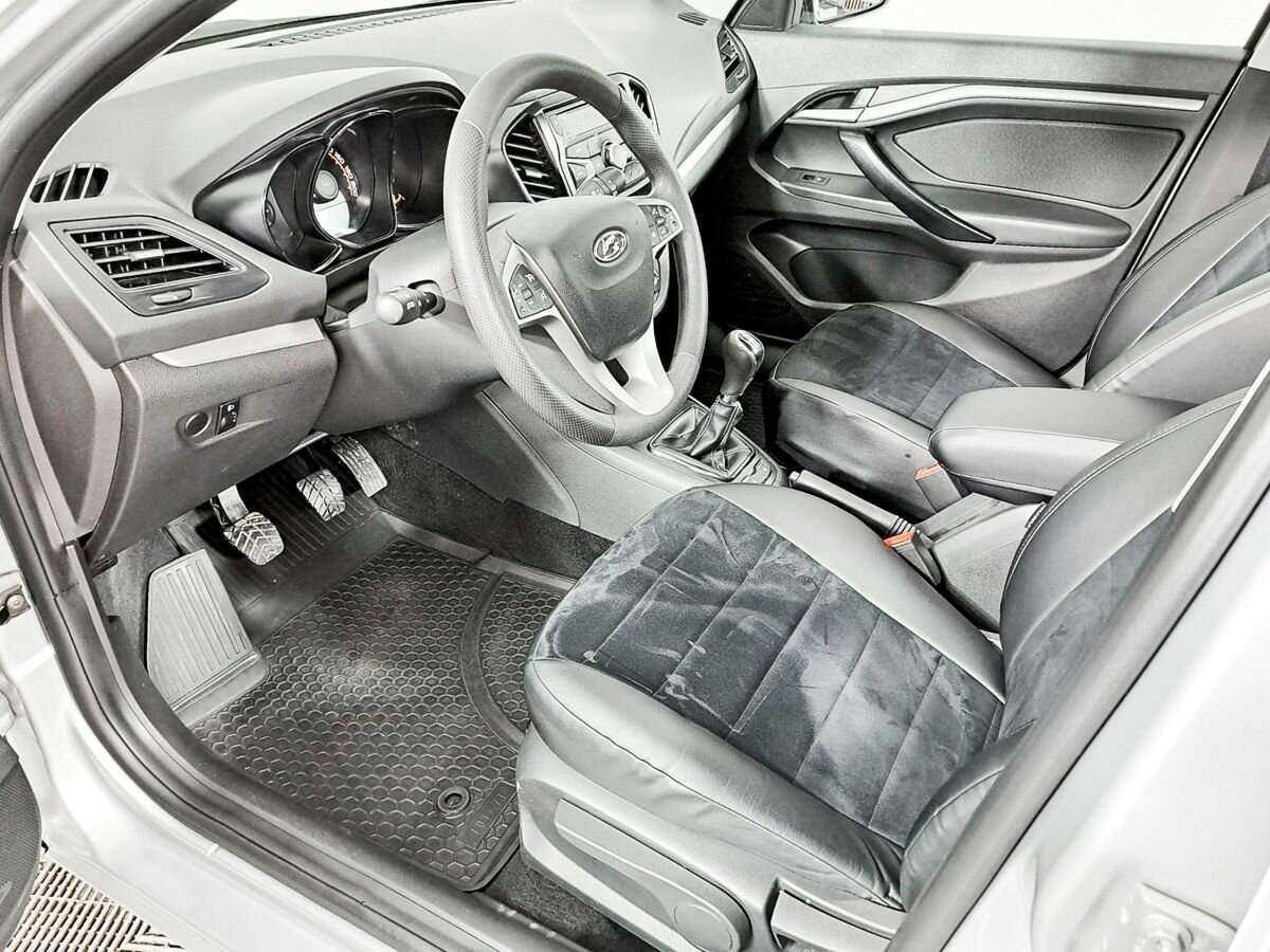 Lada (ВАЗ) Vesta с пробегом — 2019 год. Фото: #15