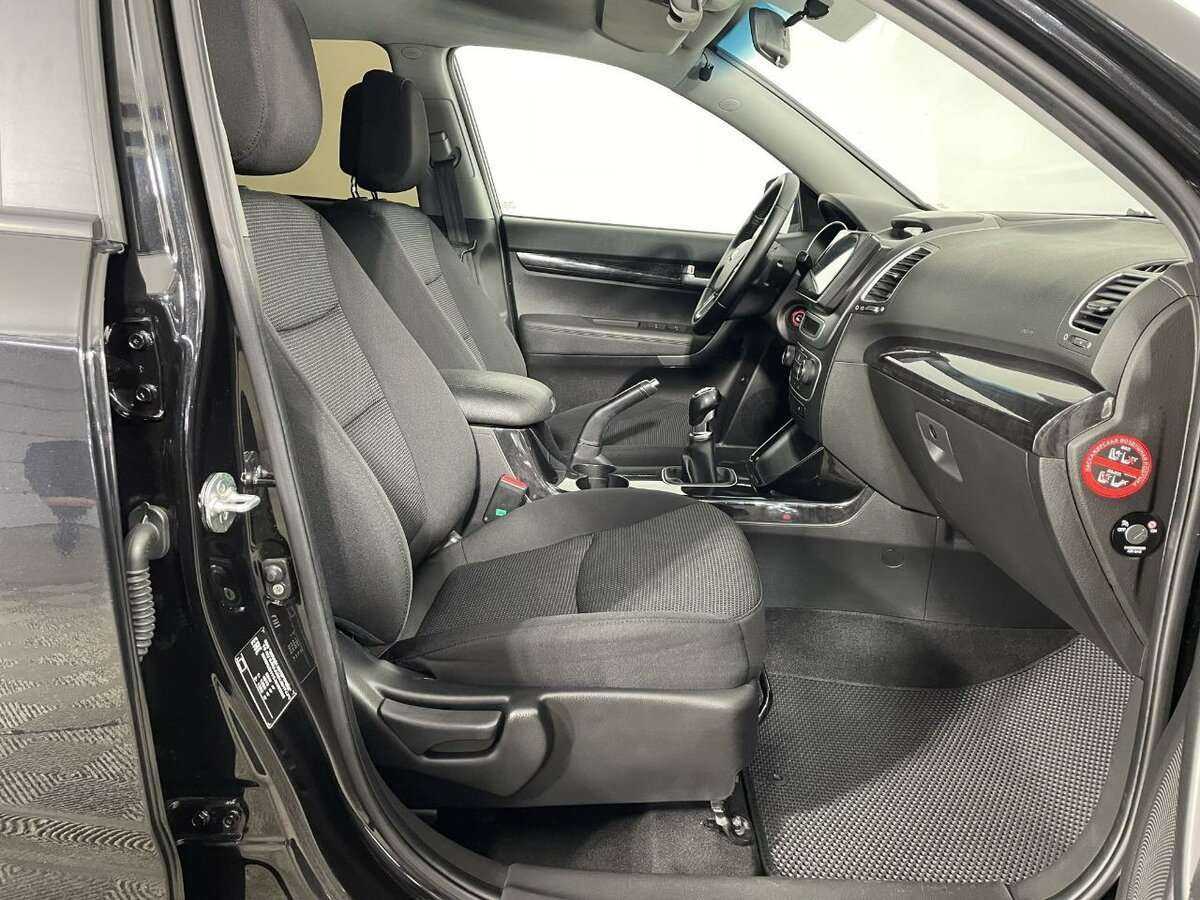 Kia Sorento с пробегом — 2019 год. Фото: #13