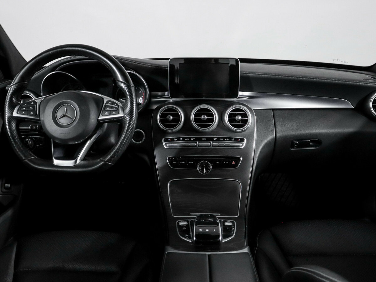 Mercedes-Benz C-Класс с пробегом — 2015 год. Фото: #9