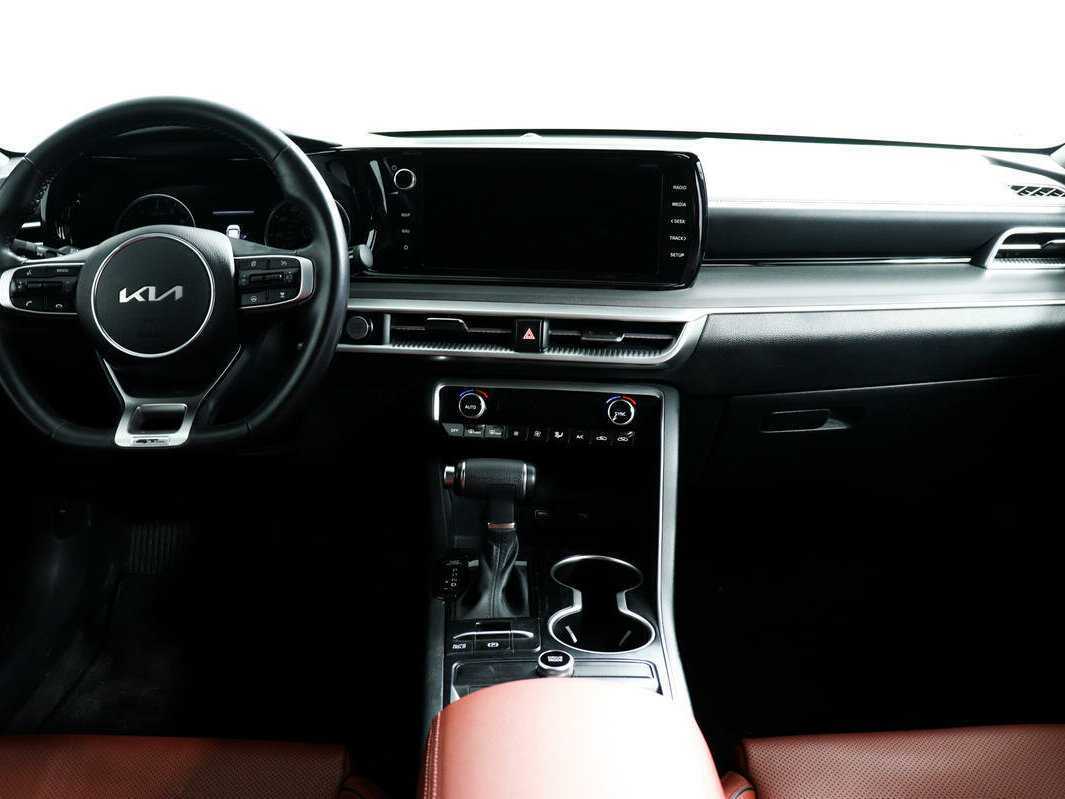 Kia K5 с пробегом — 2022 год. Фото: #10
