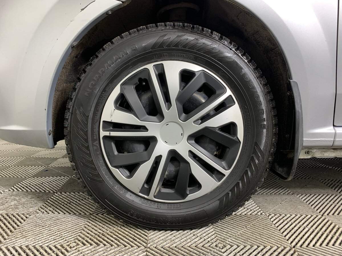 Lada (ВАЗ) Largus с пробегом — 2021 год. Фото: #8