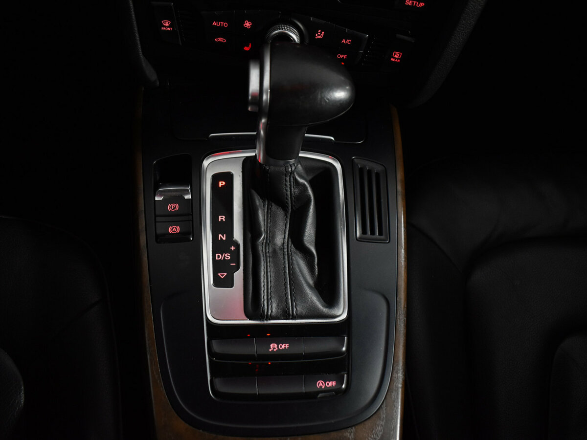 Audi A4 с пробегом — 2015 год. Фото: #15